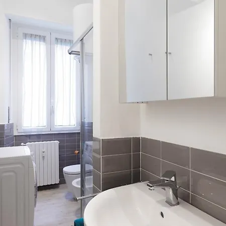Polimi New Apartman *